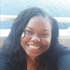 Meet your Posher, Kimberly